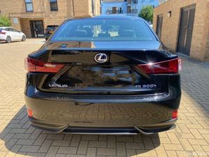 LEXUS IS 300 F SPORT - Image 3