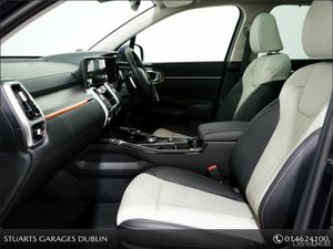 Kia Sorento PHEV K4 7 SEATS 5DR Automatic - Image 3