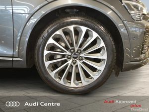 Audi Q8 e-tron 55  Quattro 300 S-Line - Image 3