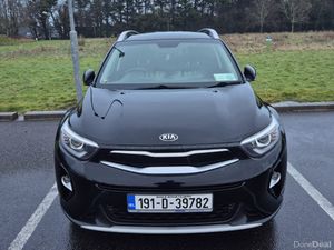 KIA STONIC 1.4 PETROL LOW KM - Image 2