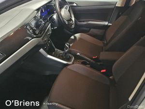 Volkswagen Polo LIFE 1.0 TSI 95 BHP 5DR *1 OWNER - - Image 4