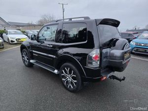 Mitsubishi Shogun Barbarian - Image 3