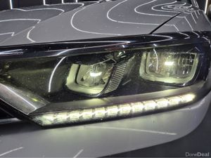 Volkswagen Passat HIGHLINE 2.0 TDI MANUAL 6SPEED F - Image 2