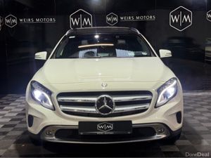 Mercedes-Benz GLA AMG PANORAMIC SUNROOF GLA 180 - Image 4