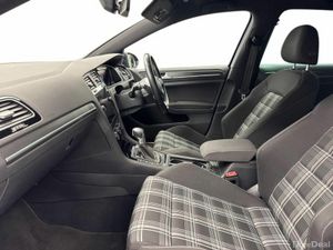 Volkswagen Golf 2.0TDI 184HP GTD DSG *JUST IN* €90 - Image 3