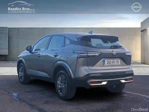 Nissan Qashqai 1.3 PET MILD HYBRID SV - Image 4