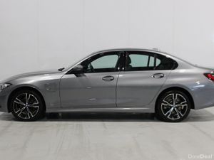 BMW 3-Series 2023 330E MSPORT SKYSCRAPER GREY META - Image 4