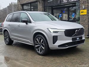 2025 VOLVO XC90 2.0 T8 PLUS DARK AWD.PAN ROOF.H&K - Image 4