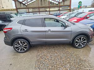 🦏 Nissan Qashqai 2015 TEKNA leather glass roof - Image 4