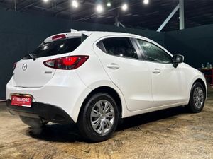 Mazda Demio 1.3 AUTOMATIC - PUSH START/STOP BUTTON - Image 4