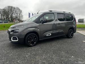 *Taxi Spec WAV 241 Berlingo* - Image 2