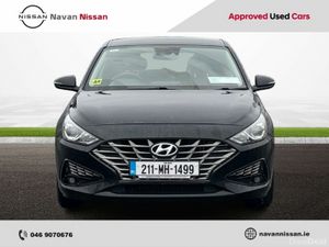 Hyundai i30 Diesel Deluxe - Image 3