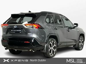 Toyota RAV4 Sport 2.5 Hybrid - Reversing Camera - - Image 4