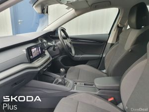 Skoda Octavia Ambition 1.0TSi - 2 Year Warranty (F - Image 4