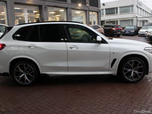 3.0D 35DM-SPORT PLUS 5DR ESTATE AUTOMATIC // IMMAC - Image 3