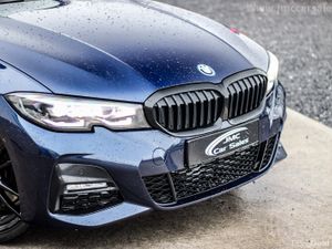 2021 BMW 330e M-SPORT PRO - Image 4