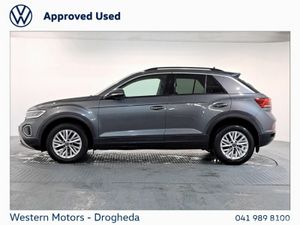 Volkswagen Golf e-GOLF LOW KMS!!!!!! - Image 4