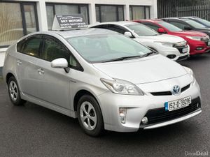 2015 Toyota Prius 1.8 Hybrid auto, 34K Miles - Image 4