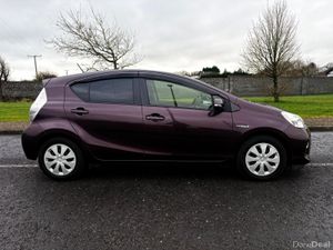 2014 Toyota Aqua 1.5 PETROL HYBRID AUTOMATIC - Image 2