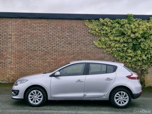 Renault Megane 1.5 DCI DYNAMIQUE NAV - Image 2