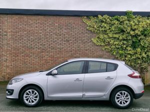 Renault Megane 1.5 DCI DYNAMIQUE NAV - Image 4