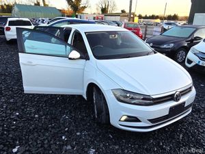 Volkswagen POLO 2020 AUTOMATIC 42000km - Image 2