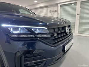 Volkswagen Touareg V6 BLACK EDITION TDI VW/AUDI SP - Image 4