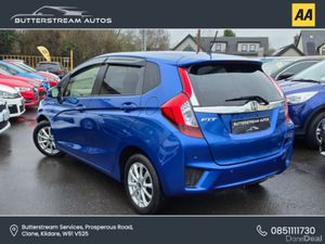 Honda Fit 1.5 HYBRID AUTO ONLY 50 K KMS - Image 4