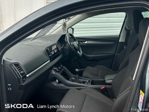 Skoda Karoq STYLE 1.6 TDI 115 BHP - Image 4