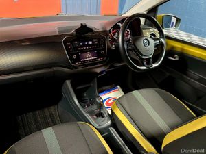 2017 Volkswagen High Up! 1.0L Petrol Auto TOP SPEC - Image 4