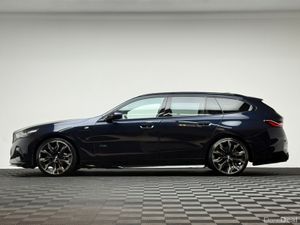 BMW 5-Series 530E M SPORT - Image 4