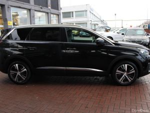 Peugeot 5008 2019 - Image 3