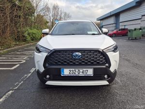 Toyota Corolla Cross/2023 /1.8 Petrol Hybrid/Auto - Image 3