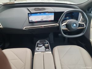 BMW iX xDrive50 M Sport - Image 4