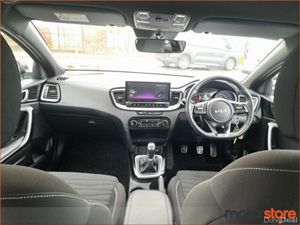 Kia Ceed GT LINE TOP SPEC TINY MILEAGE - Image 4