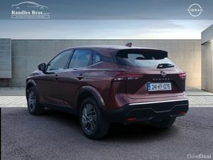 Nissan Qashqai 1.3 PET MILD HYBRID SV - Image 4