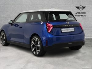 Mini Cooper Cooper E - Image 3