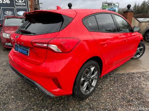 2019 Ford Focus 1.5 ST-LINE - Image 4