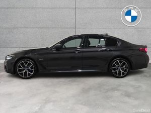 BMW 5-Series 530e xDrive M Sport Saloon - Image 4