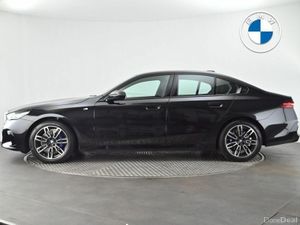 BMW 5-Series 520i M Sport Saloon - Image 3