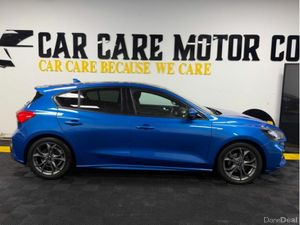 Ford Focus 1.0 Manual St-line 4DR - Image 3