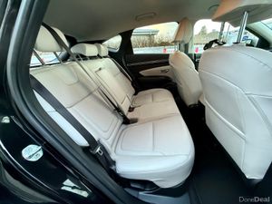 235 BHP Executive Hybrid 2 tone - Image 4