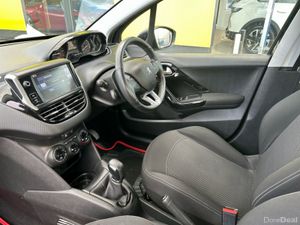 Peugeot 208 ACTIVE 1.2 68 4DR - Image 3