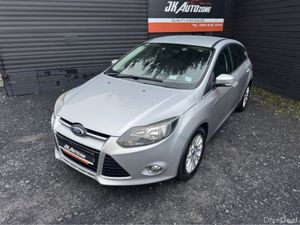 Ford Focus TITANIUM 1.6 TDCI 5DR - Image 3