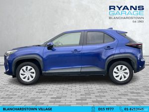 Toyota Yaris Cross 1.5 PETROL HYBRID AUTOMATIC 5DR - Image 4