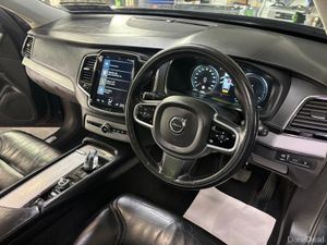 2017 Volvo XC90 T8 (407hp) PHEV Inscription 7 Seat - Image 2