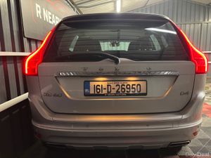 2016 Volvo XC60 D4 (190hp) FWD SE Geartronic - Image 2
