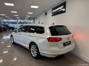 2018 VOLKSWAGEN PASSAT 2.0 TDI HIGHLINE DSG AUTO - Image 3