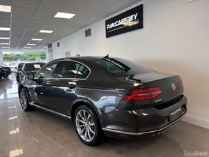 2018 VOLKSWAGEN PASSAT 2.0 TDI HIGHLINE DSG AUTO - Image 3