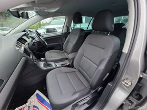 Volkswagen Golf 1.2 TSI CARPLAY - ANDROID AUTO - - Image 4